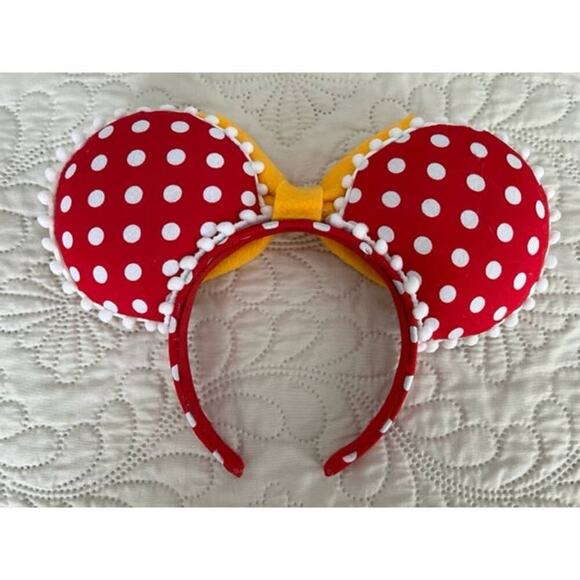 Disney Mickey Flip Flop Handmade Minnie Ears - Picture 2 of 5